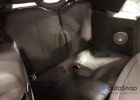 2008 Mini Cooper z USA, uszkodzony, nr VIN WMWRF335X8TG18502